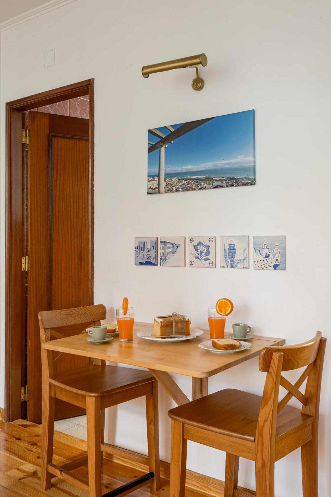 Miradouro Penha De Franca Duplex Lägenhet Lisboa Exteriör bild
