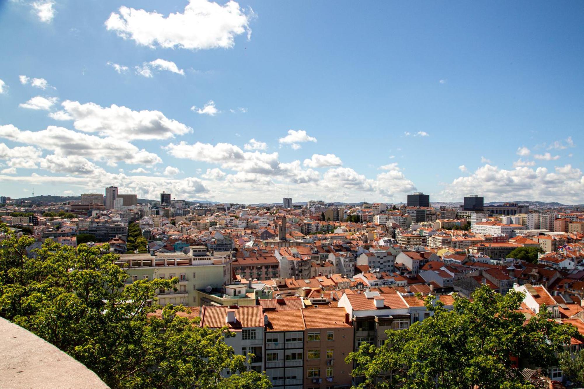 Miradouro Penha De Franca Duplex Lägenhet Lisboa Exteriör bild